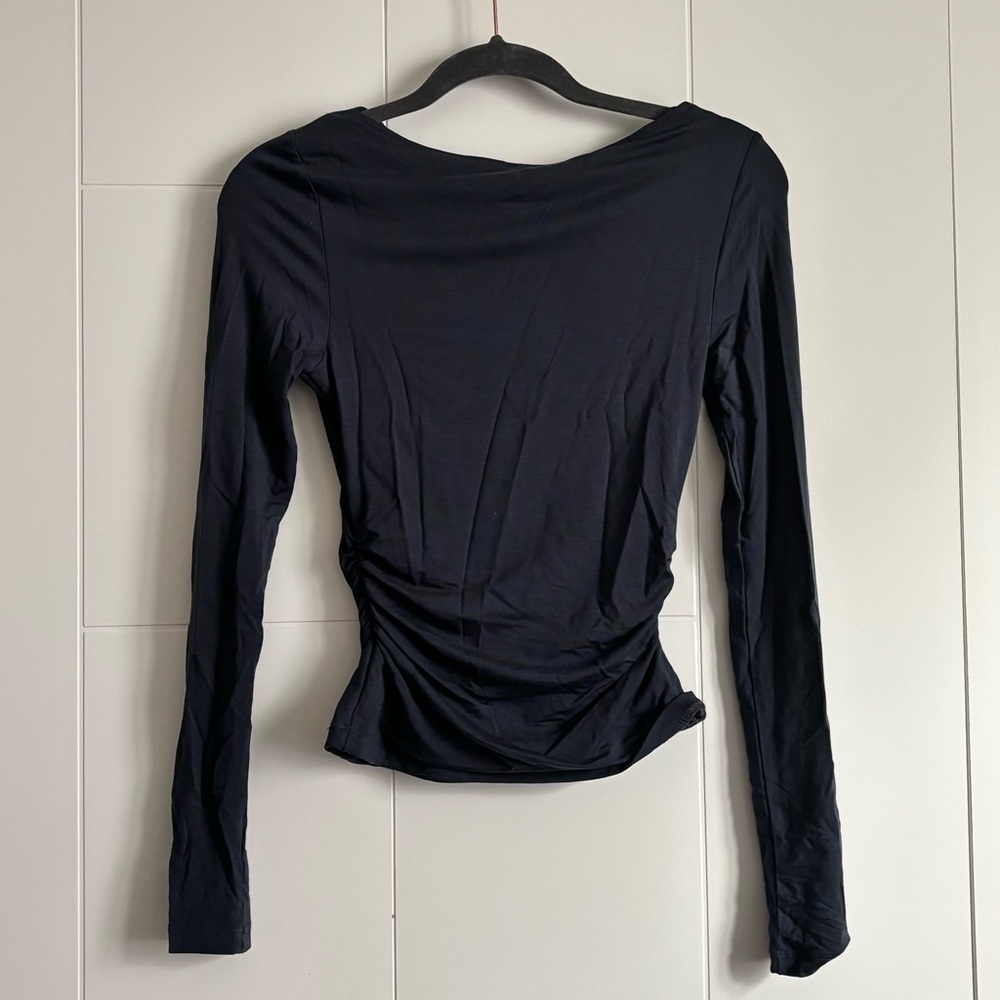 3/$45 Dynamite Boatneck Dark blue Long Sleeve Women's Top - Picture 4 of 4